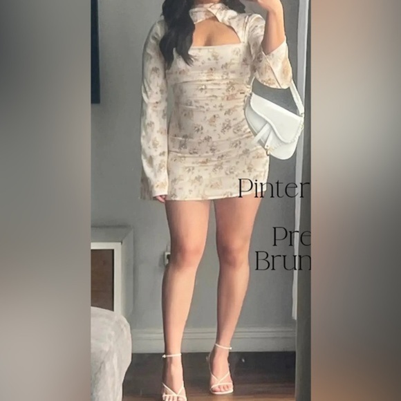 Graceful Bloom: Mock Neck Chiffon Flower Dress - Picture 1 of 7